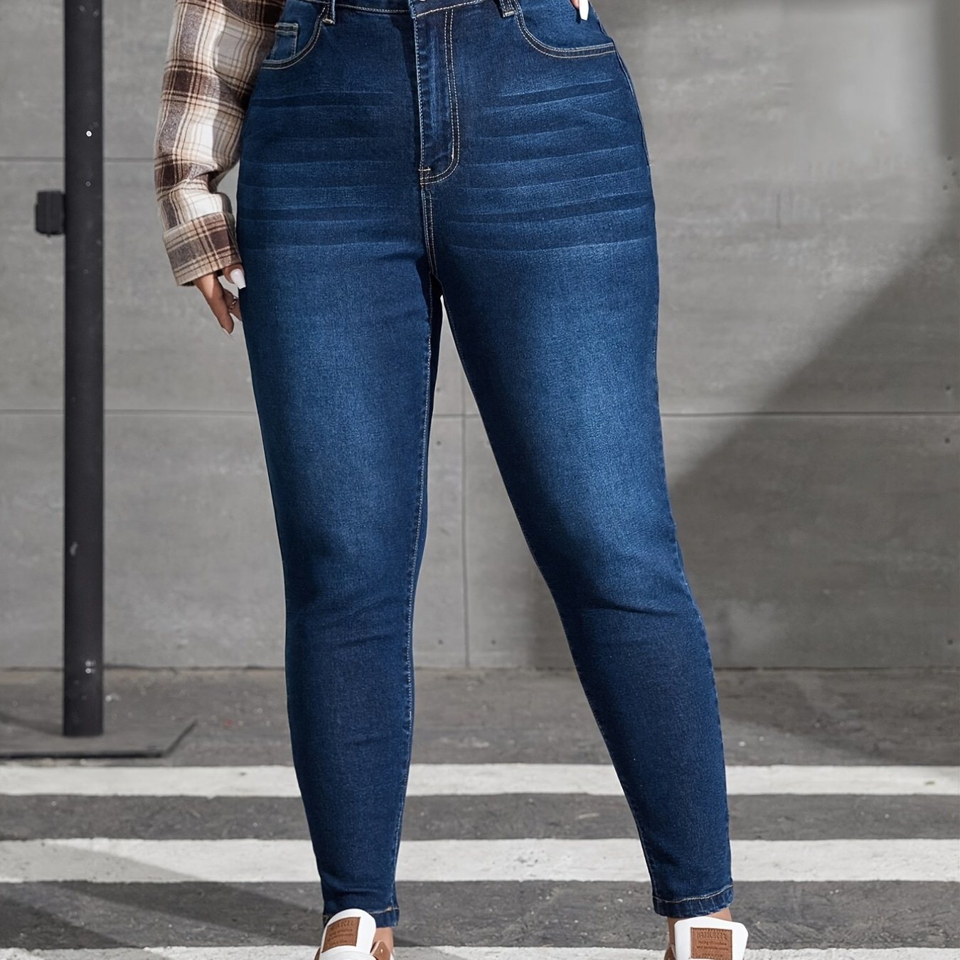 Plus Size Washed Button Up Skinny Jeans; Women's Plus High Stretch Casual Skinny Jeans